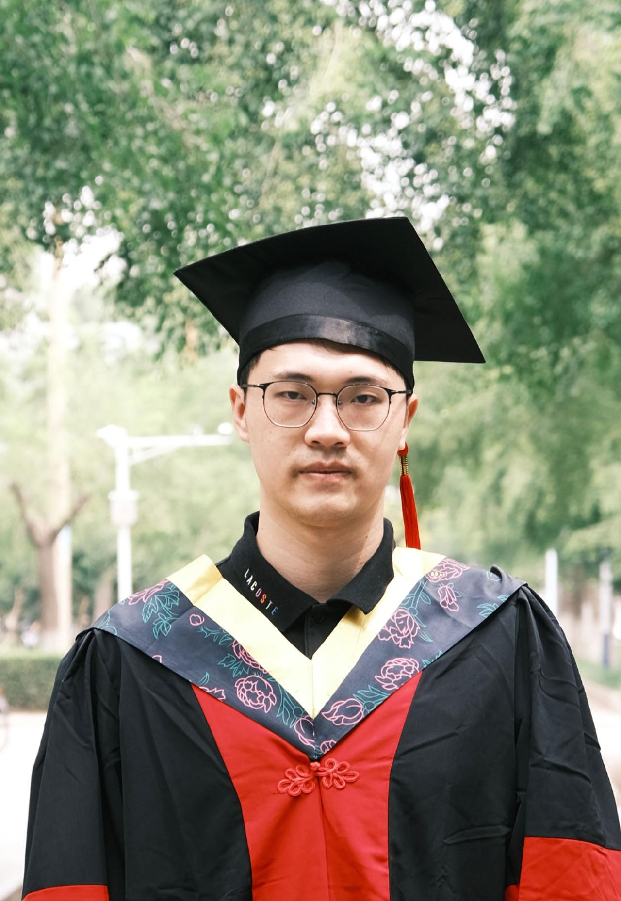 暂无照片